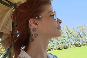 国产人与红女bbwbabesj